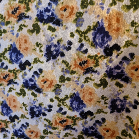 🆕WOT UO | Floral High Waisted Wide Leg Pants - Picture 6 of 7